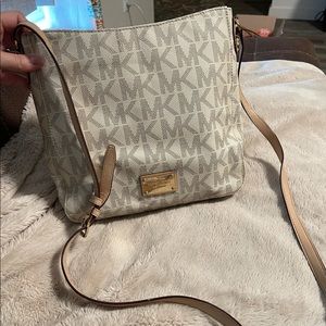 Micheal Kors Bag